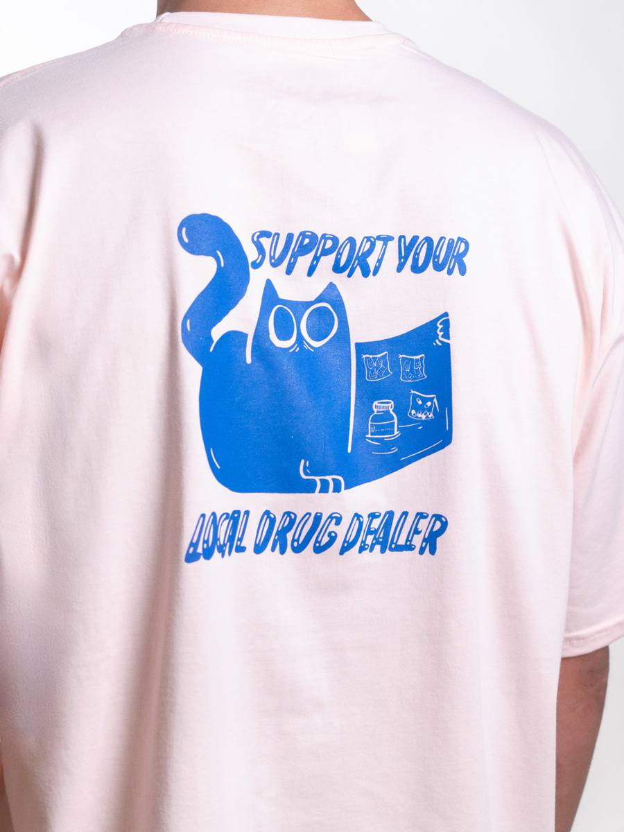 drug-dealer-pink-male-model-closeup-wo-01-1200x900